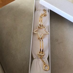 Super gorgeous rhinestone star gold bracelet & box